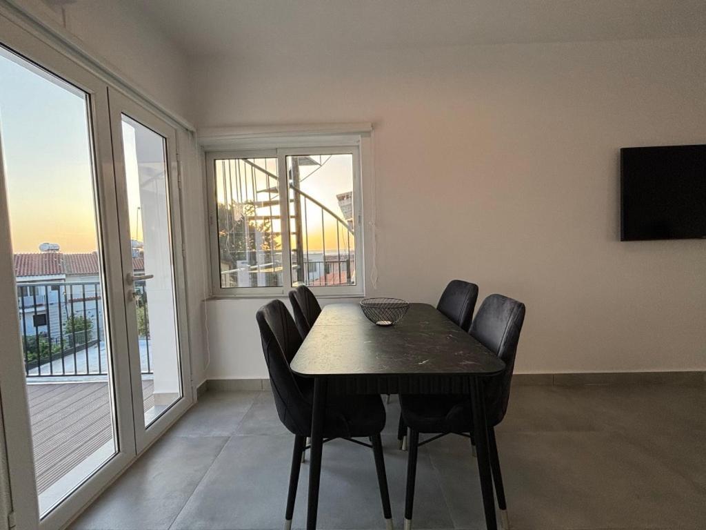 Apartamento Venus Lighthouse 2B, Sea-View, Paphos Center Exterior foto