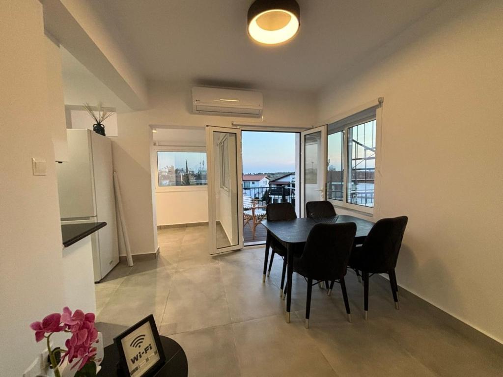 Apartamento Venus Lighthouse 2B, Sea-View, Paphos Center Exterior foto
